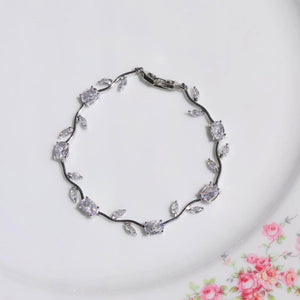 Silver Treasure Vine Necklace Multicolor Gemstone