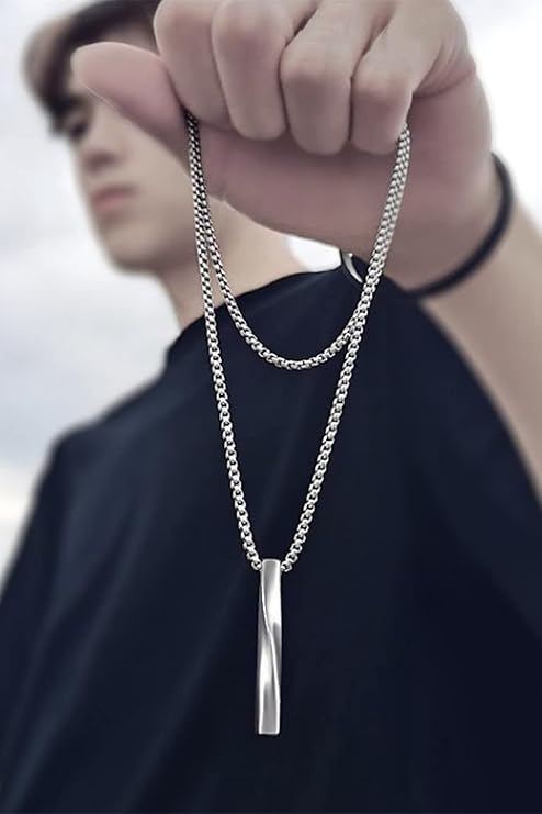 Twisted Vertical Bar Pendant