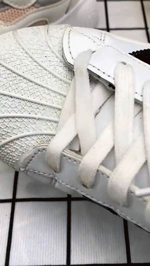 Quick Shoe Cleaner