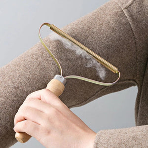 Manual Lint Remover Tool