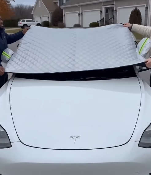 Windshield Cover for Snow, Reflective Ice Removal Sunshade