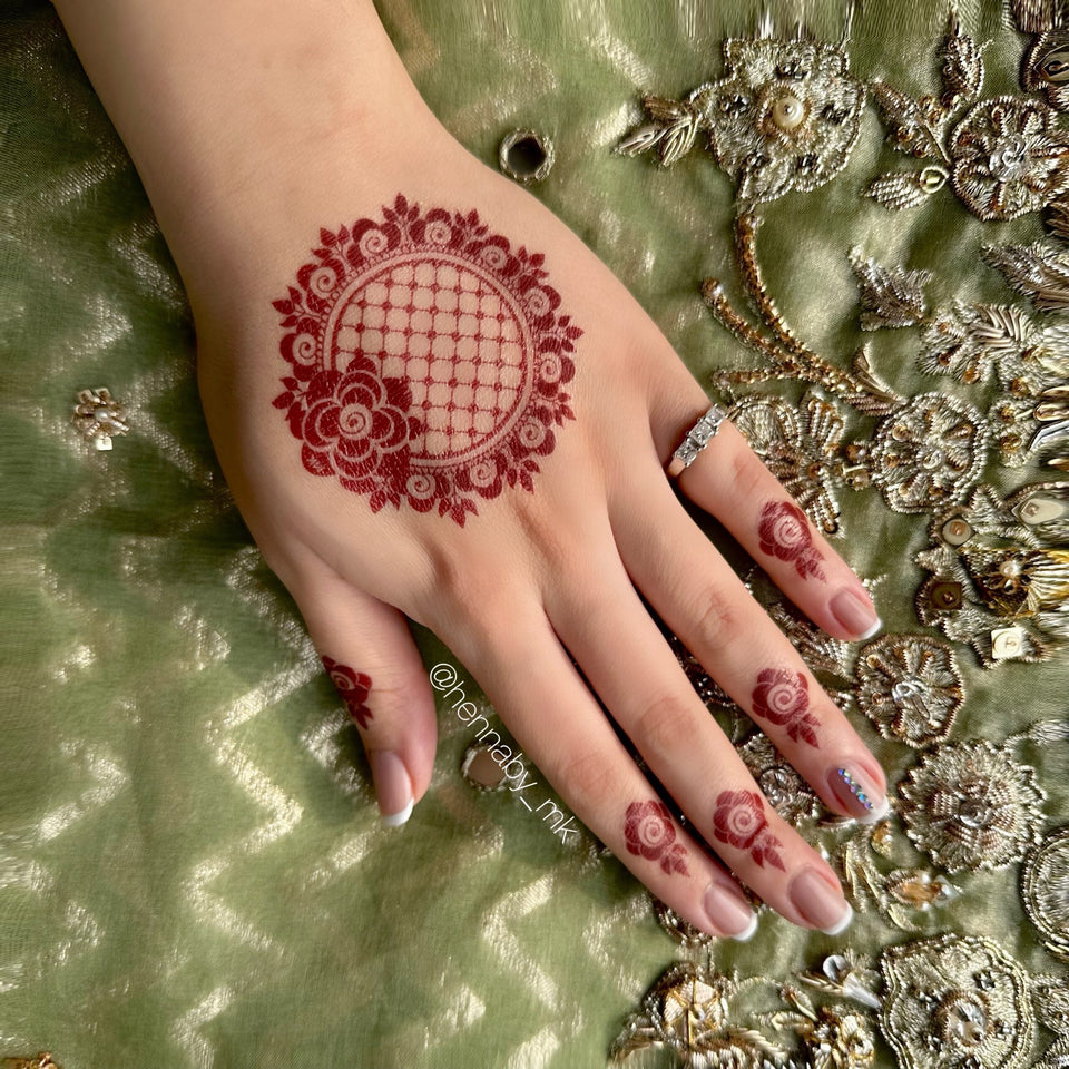 Mehroon Mehndi Stencils Pack of 5 With Different Designs (With Free Cone Mehndi)